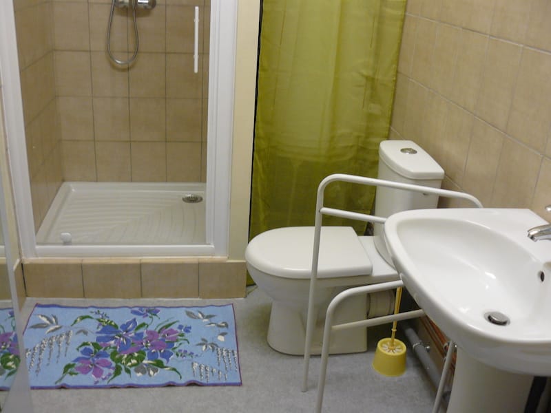 salle d'eau + wc gite poule