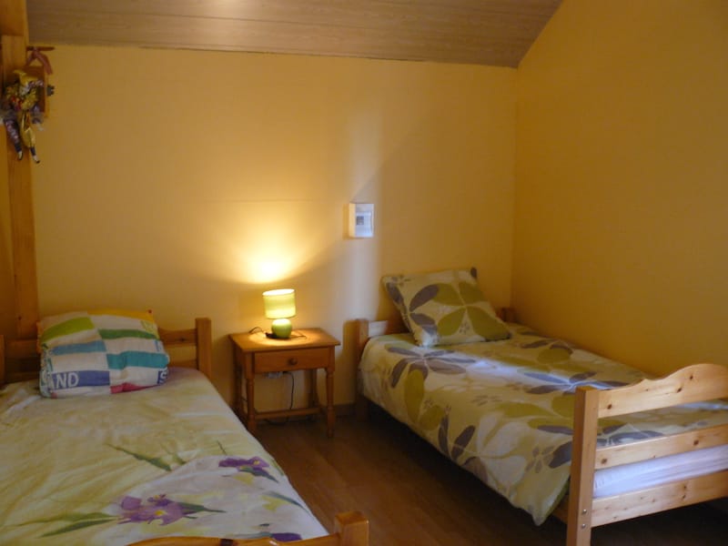 chambre 2 lits