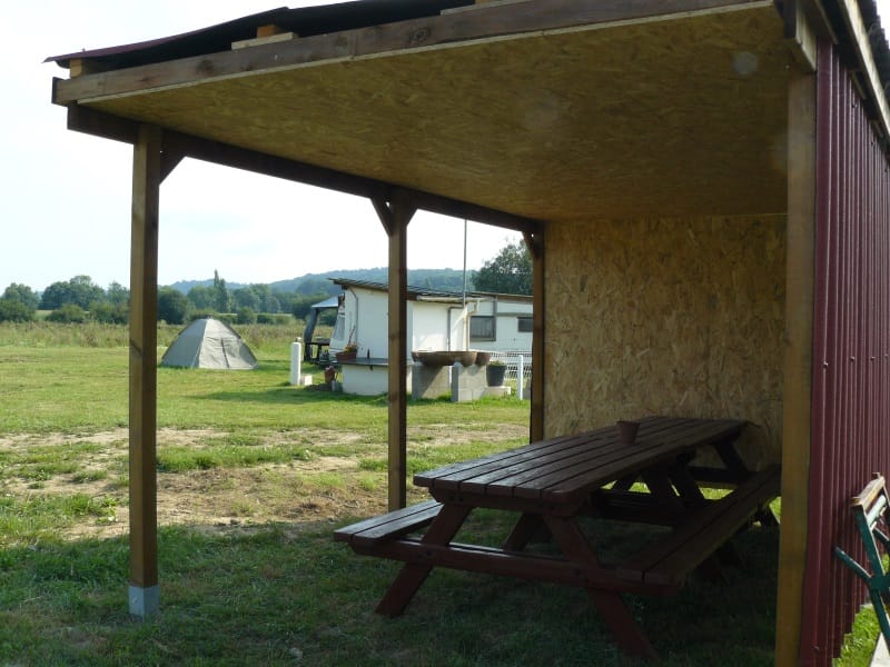 aire de camping couverte